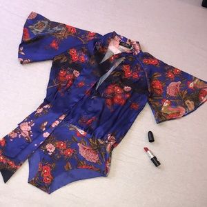 BLOUSE/BODY blue Flower Print 💐🍃🌿